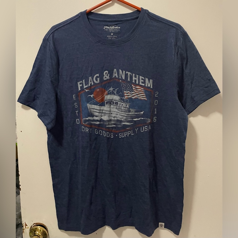 Flag & Anthem Men's Short Sleeve Navy Blue Boat Flag Graphic T-Shirt Size Medium